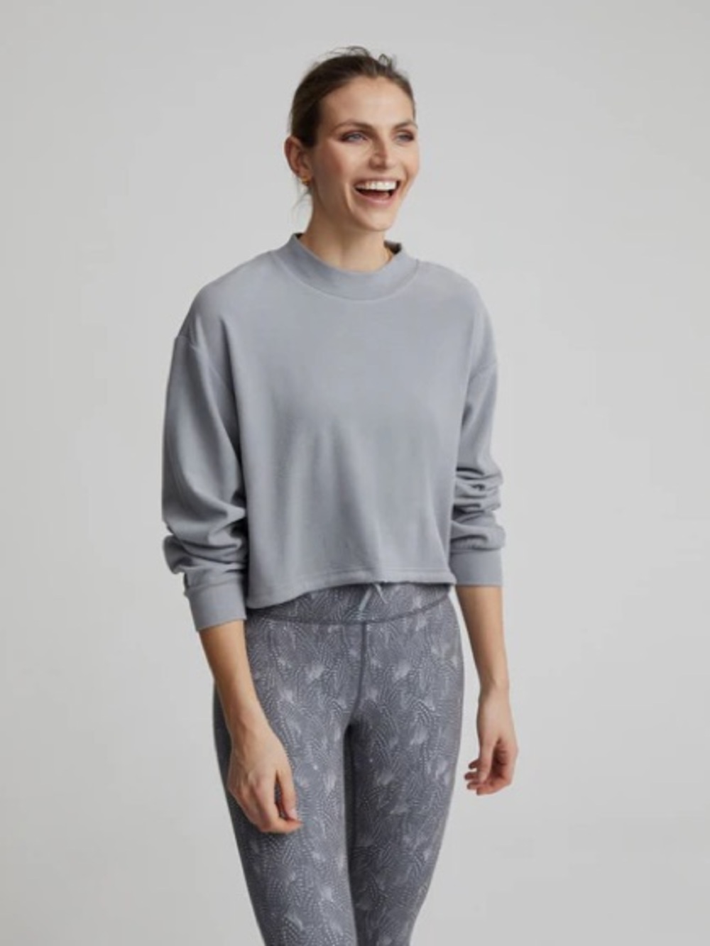 Varley Dunn Crew Neck Top with Drawstring Small